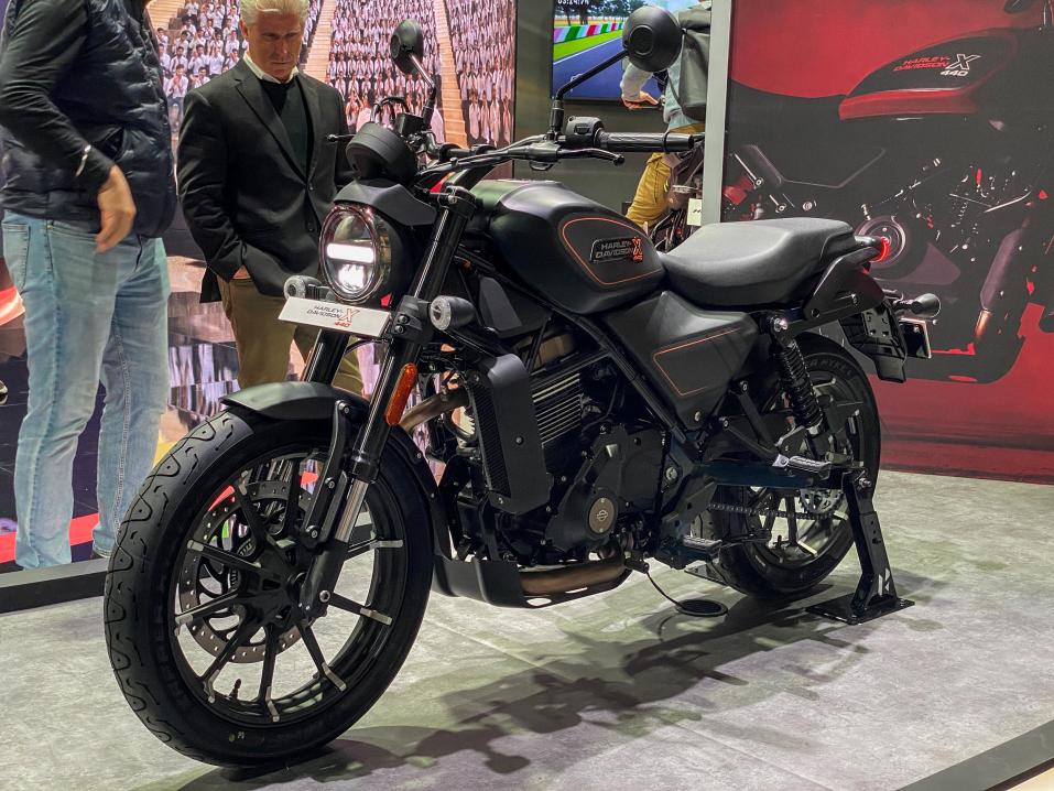 Intialaisen Heron valmistama Harley-Davidson X440 kuvattuna marraskuun EICMA 2023 -messuilla Milanossa.