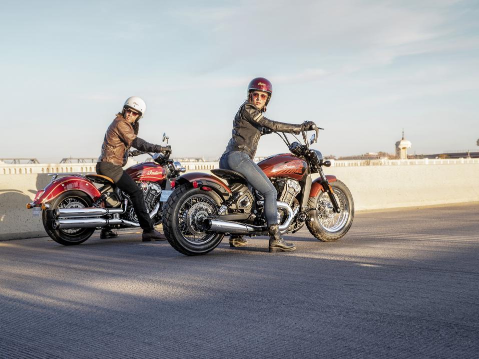 Indian Scout Bobber Twenty ja limited edition Scout 100th Anniversary vm 2020.