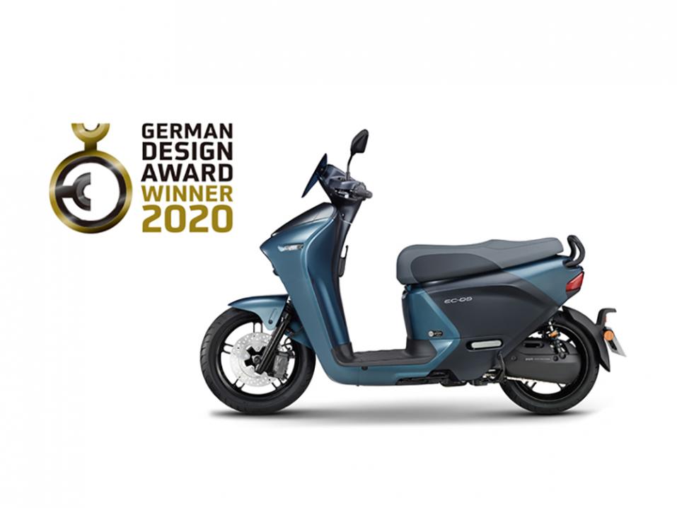 Yamahan EC-05-sähköskootteri toi merkille jo kolmannen 'German Design Awardin'. Edelliset tulivat 2017 YZF-R1 supersportilla ja 2018 XSR900:lla.
