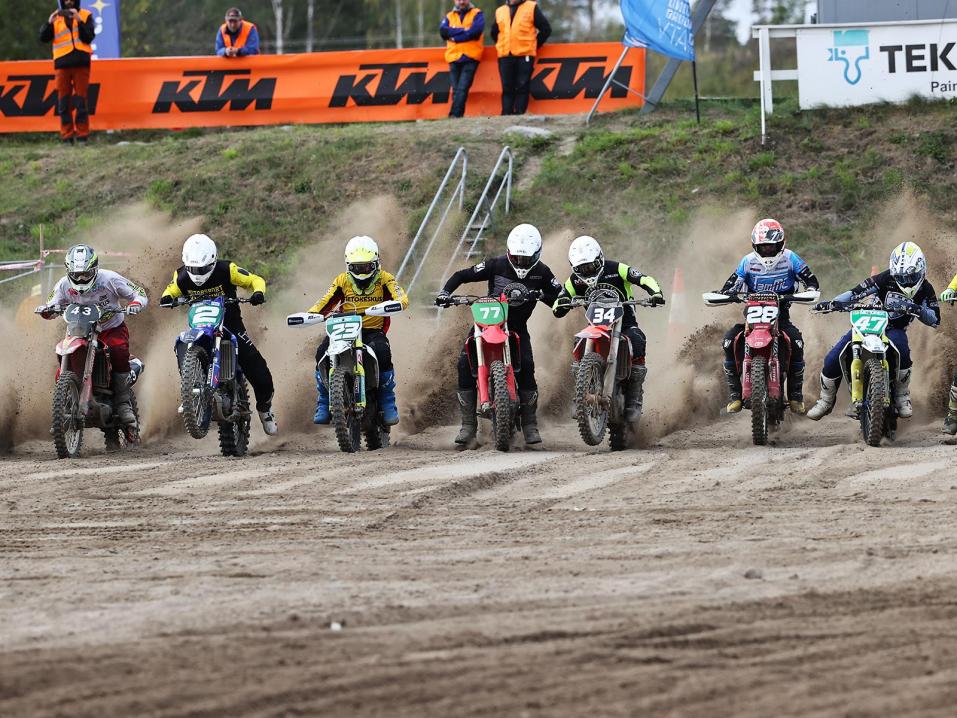 <p>Motocrossin kerhojoukkueiden Suomen mestaruus<br />ratkaistaan sunnuntaina Heinolassa.</p>