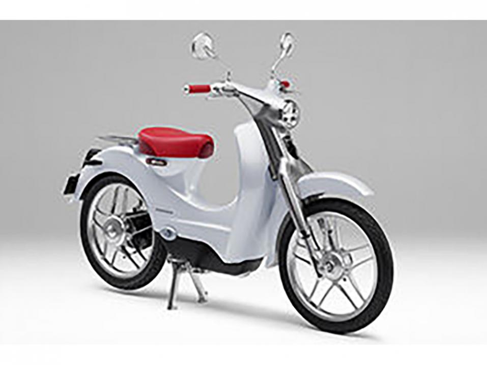 Honda sähköinen EV-CUB-konsepti vuoden 2015 Tokion näyttelystä.