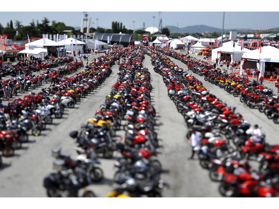World Ducati Weekin osanottajia.