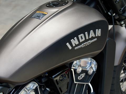 Mallivuoden 2018 Indian Scout Bobber.