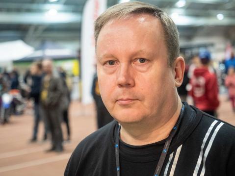 Suomen Motoristit ry:n eli SMOTO:n puheenjohtaja Jari Kielinen.