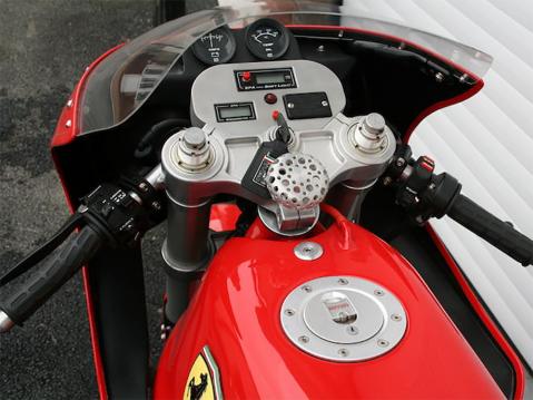 Ferrari 900