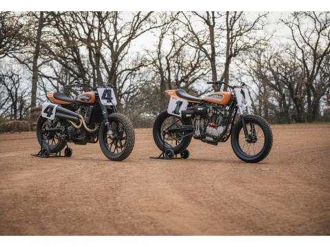 Harley-Davidson XG750R ja XR750R.