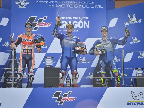 MotoGP podium vasemmalta: Alex Marquez, Rins ja Mir.