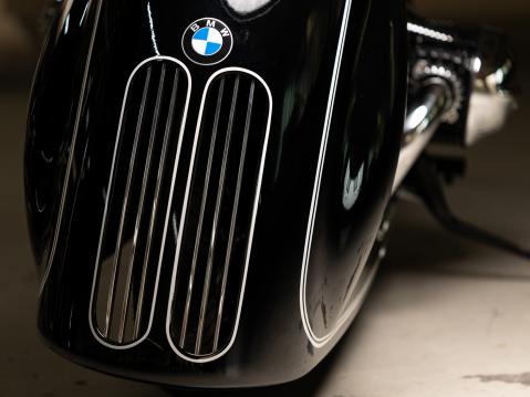 Kingston Customin 'Spirit of Passion' perustuu BMW R18-malliin.
