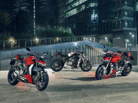 Ducatin Streetfighter V2- ja V4-mallisto vuodelle 2022.
