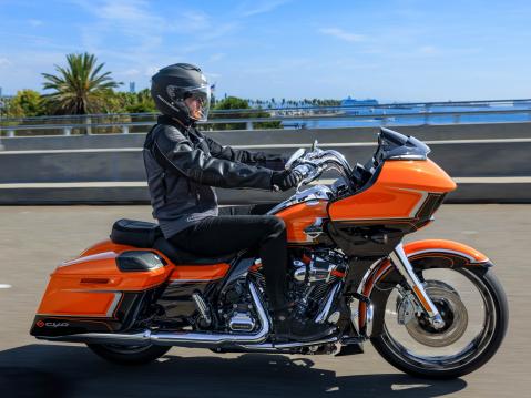 Harley-Davidson CVO Road Glide.