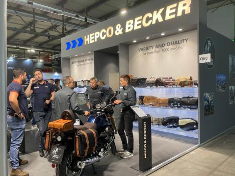 Saksalainen Hepco&Becker myy moottoripyörien lisävarusteita.