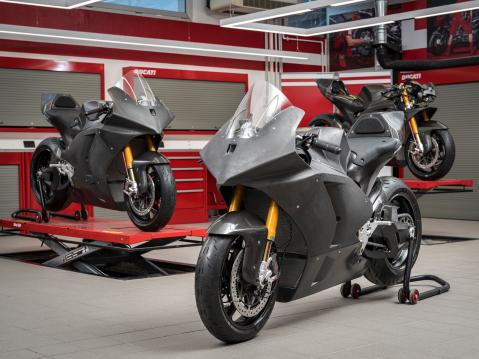 Kaikki tarvittavat Ducati MotoE kisapyörät ovat valmiina koitoksiin helmikuun 15. päivään mennessä.