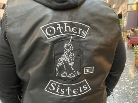 Others MC Sisters