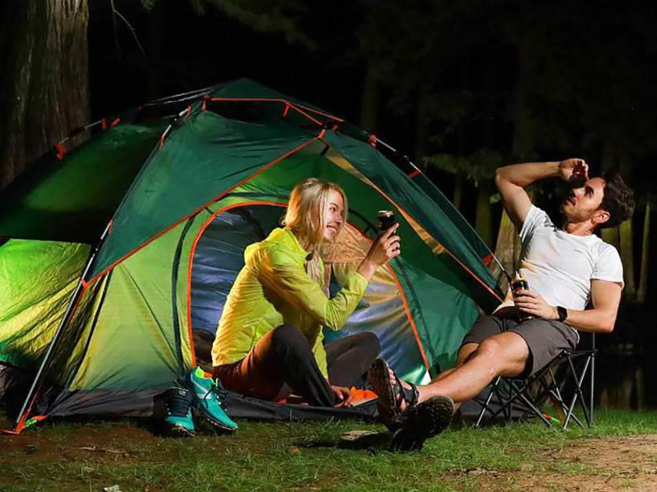 Molyes - maailman nopeimmin pystytettävä teltta.