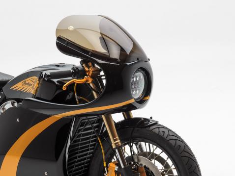 PJ Grakauskaksen rakentama Indian Scout Bobber.