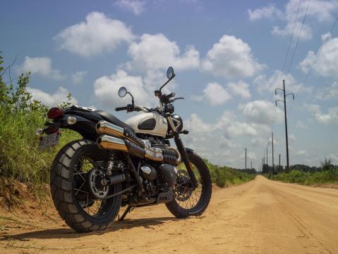 Triumph Street Scrambler vuosimallia 2019.