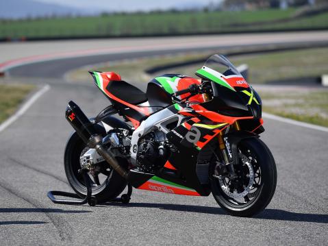 Aprilia RSV4 X