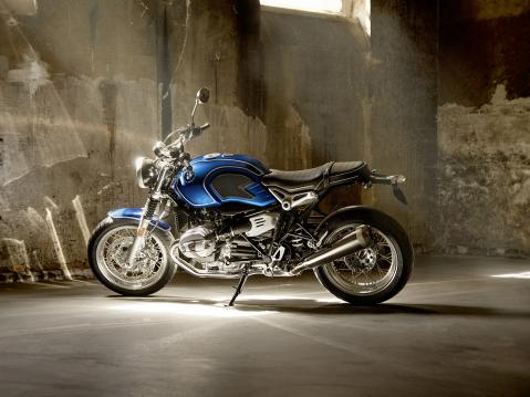 Uusi, hieno BMW R nineT /5.