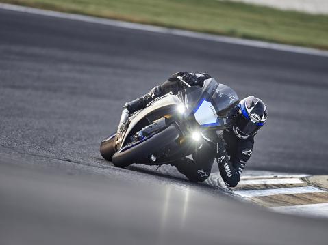 2020 Yamaha YZF-R1M