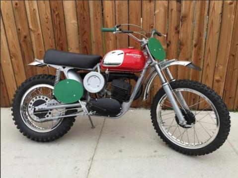 Ex-Bruce Brown 1970 Husqvarna 250cc Cross. Hinta-arvio 18,000 - 23,000 €.