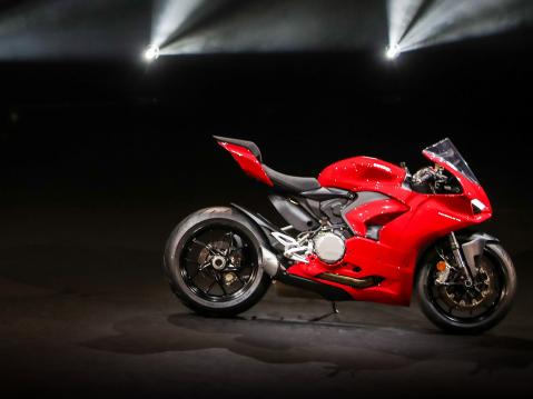 Ducati Panigale V2.