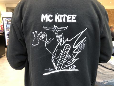 MC Kitee.