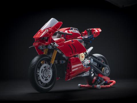 Ducati V4 R tekniikka-Lego.