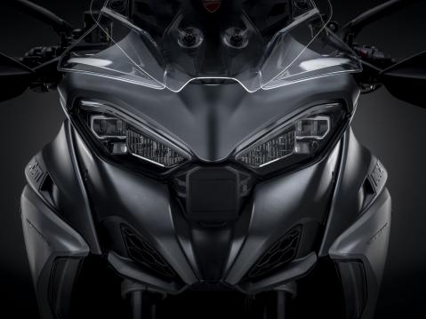 Ducati Multistrada V4 S 2021.