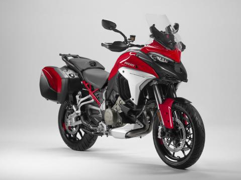 Ducati Multistrada V4 S 2021.