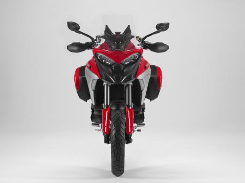 Ducati Multistrada V4 S 2021.