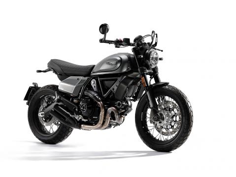 Ducati Scrambler Nightshift 2021.