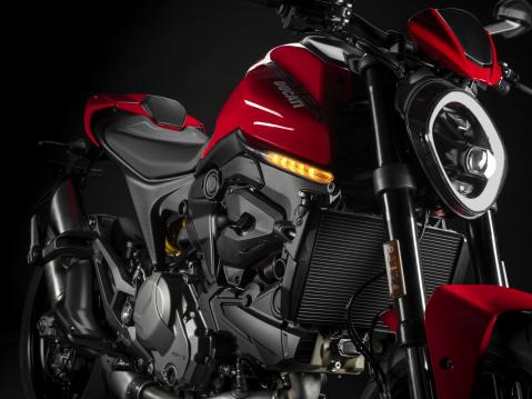 2021 Ducati 937 Monster S.