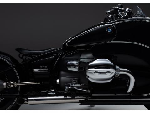 Kingston Customin 'Spirit of Passion' perustuu BMW R18-malliin.