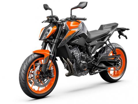 KTM:n uusi 890 Duke vuosimallia 2021.