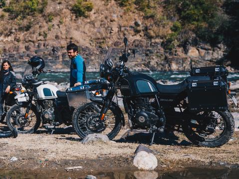 Vuosimallin 2021 Royal Enfield Himalayan.