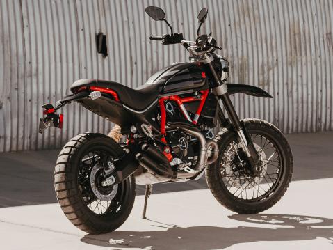 Ducati Scrambler Desert Sled Fasthouse.