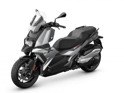 BMW C 400 X.