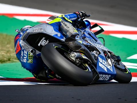 Tuorein Akrapovicin tallin MotoGP-maailmanmestari mallia 2020: Joan Mir, Suzuki.