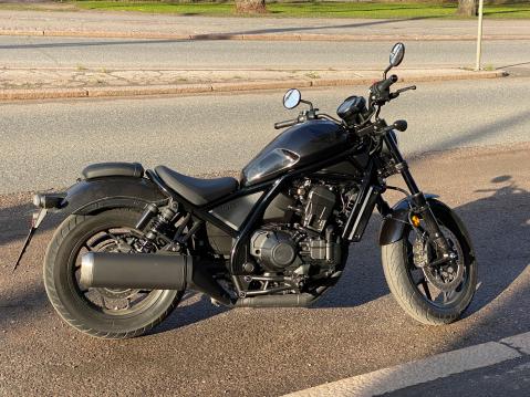 Honda Rebel 1100 vm 2021.