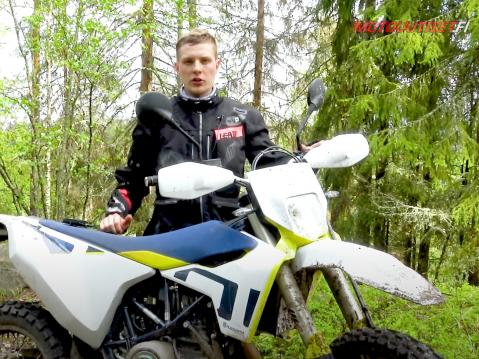 Otto Tengman koeajoi Husqvarnan 701 Enduron, ja esittelee hyvinperustellut mielipiteensä videolla.