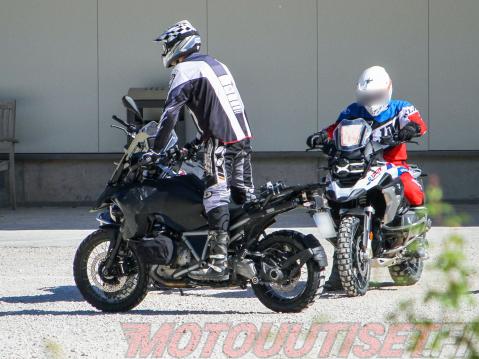 Tuleva BMW R 1300 GS vakoiltuna.