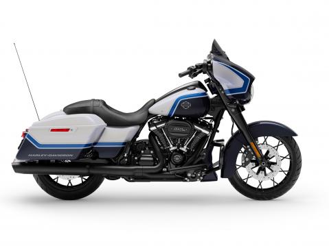 Harley-Davidson Street Glide Specia Arctic Blast Limited Edition -erikoismaalipinnalla.