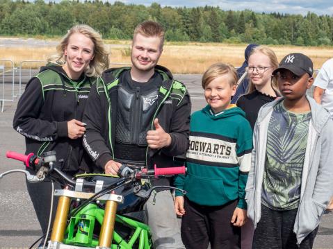 Mandy ja Jerrry Koivuluoma ja hienot fanikuvat.