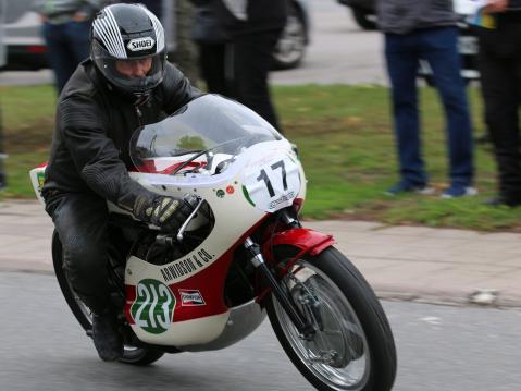  Jori Nieminen ja Yamaha TD2 1969. Kuva: Harjukuvat