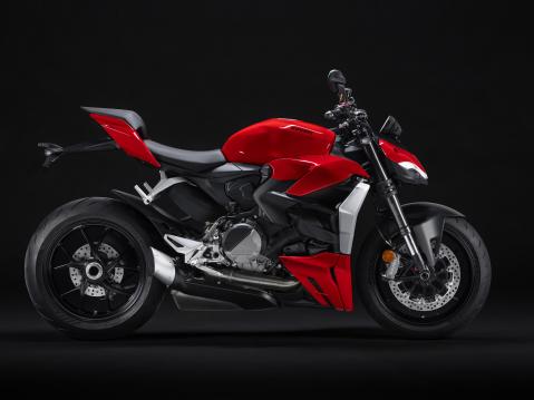 Ducati Streetfighter V2 vuosimallia 2022.