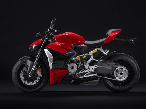 Ducati Streetfighter V2 vuosimallia 2022.