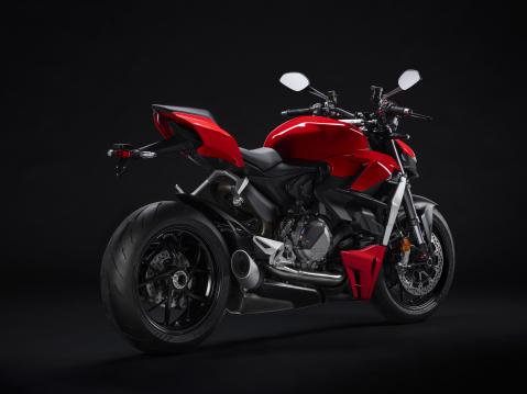 Ducati Streetfighter V2 vuosimallia 2022.