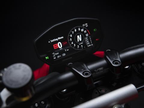 Ducati Streetfighter V2 vuosimallia 2022.