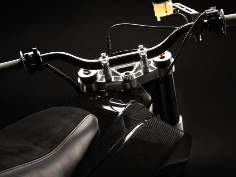 Axiis Liion Supermoto.