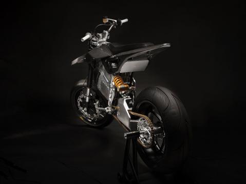 Axiis Liion Supermoto.
